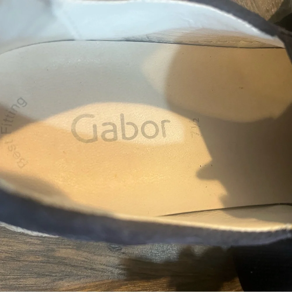 Gabor Navy Blue Suede Sneakers with “Ribbon” Style Laces. Made in Slovakia.‎